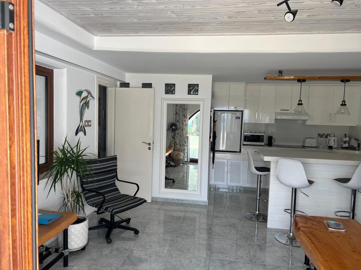 Pissouri Beach Front Apartments Extérieur photo